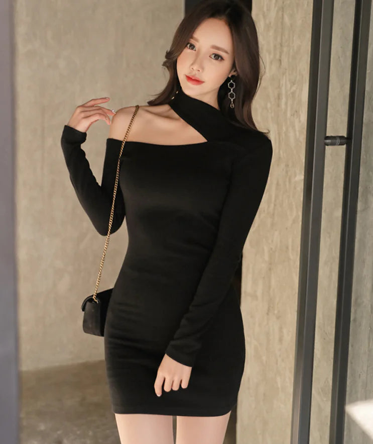 Bodycon Skirts, Pencil Skirts & Halter Dresses for a Sophisticated Look